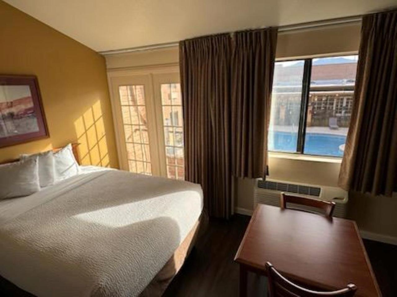 Clarion Inn Sierra Vista Dış mekan fotoğraf